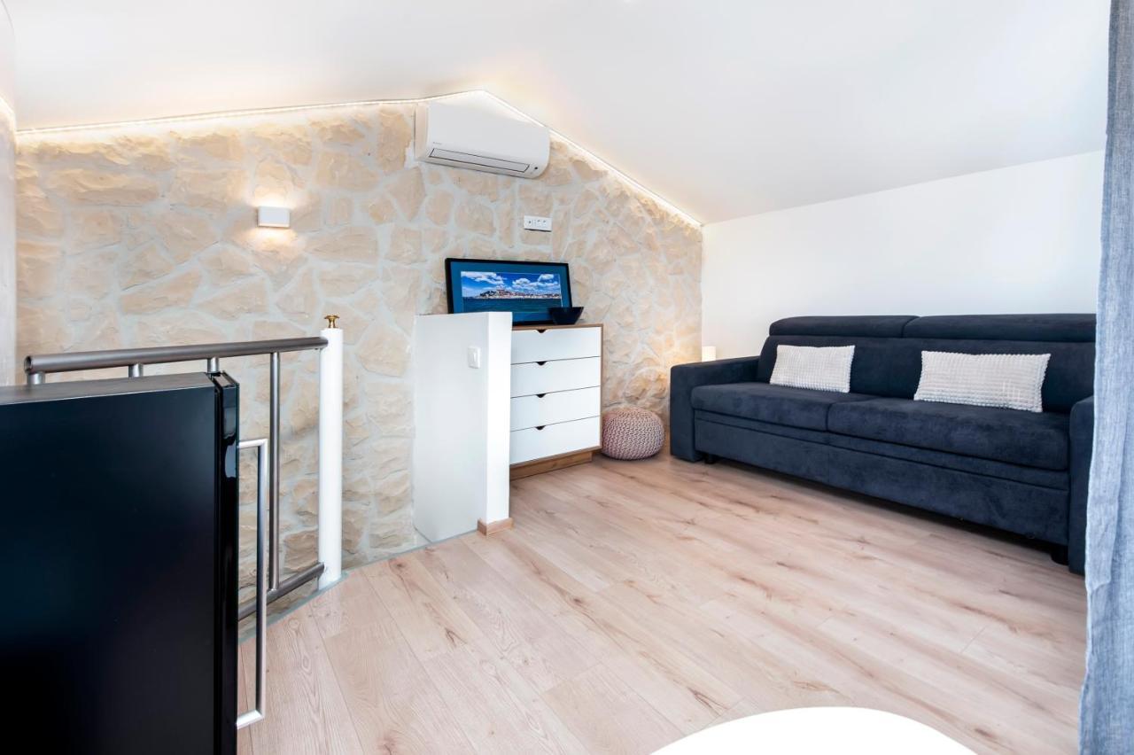 فيلا Casa Bellavista Sea View روفينج المظهر الخارجي الصورة
